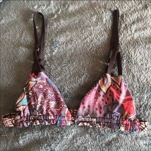 Maaji bikini top, small.